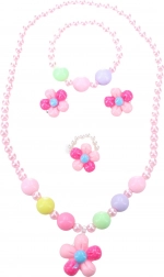 Ensemble de mode avec boucles d'oreilles