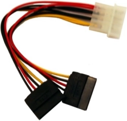 Câble d’alimentation MOLEX vers 2× SATA, 0,15 m