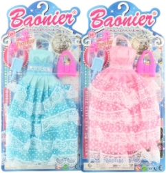 Robe pour poupée avec accessoires