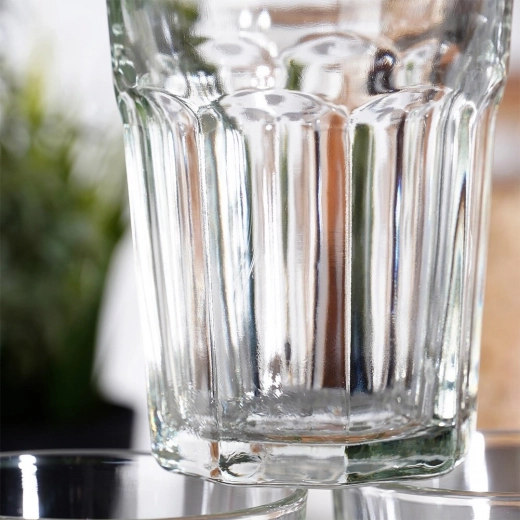 Verre épais et résistant pour un usage quotidien