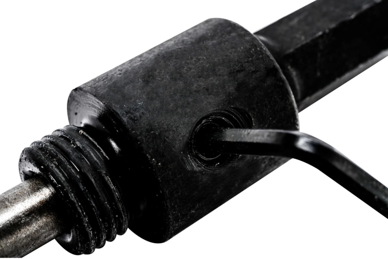Fixation solide et entretien aisé