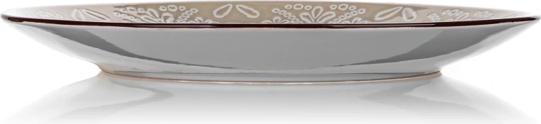 Forme plate pratique pour le service au quotidien