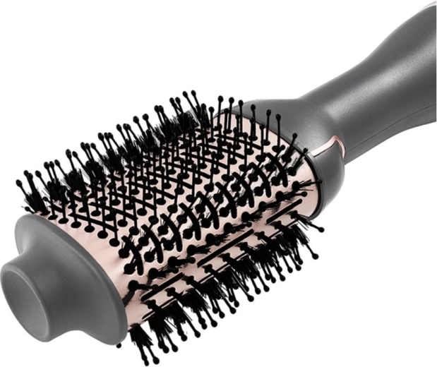 Ionisation pour des cheveux lisses et brillants