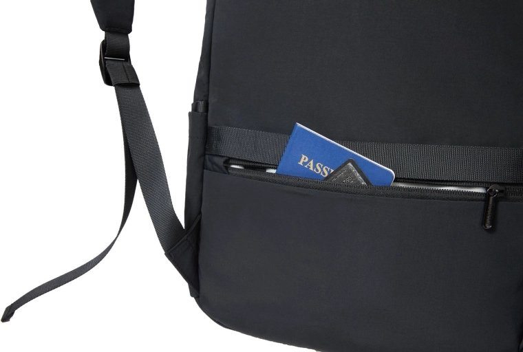 Sécurité en déplacement : Twist Lock, RFID et poches cachées