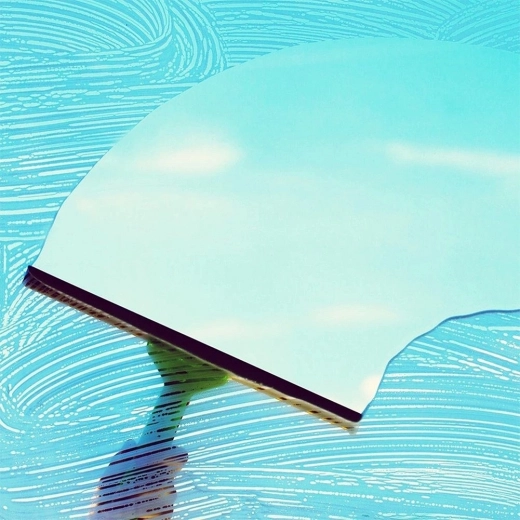 Raclette pour un polissage sans traces des vitres