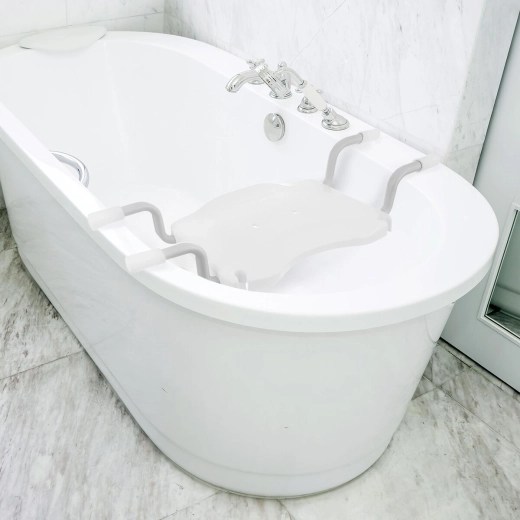 Assise stable directement dans la baignoire