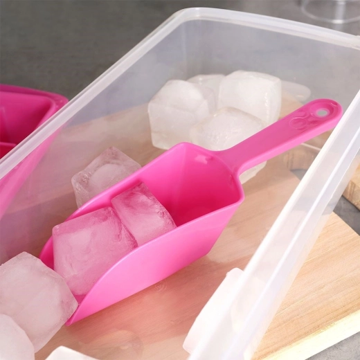 Service hygiénique grâce à la pelle pratique