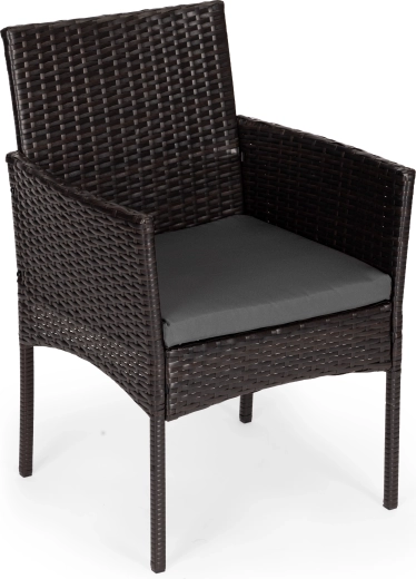 Fauteuils confortables avec coussins