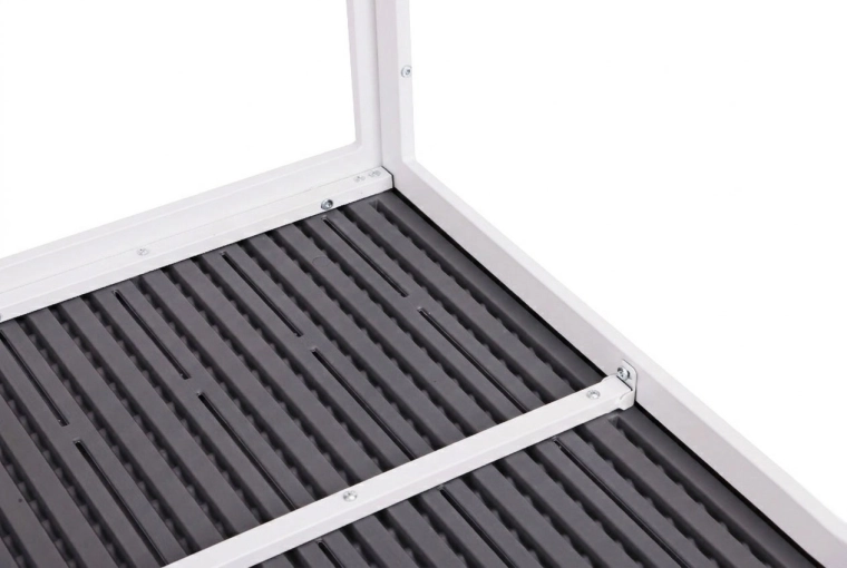 Cadre en acier stable avec protection du sol