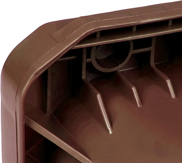 Structure en plastique résistante