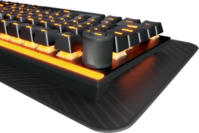 TKL compact et contrôle multimédia confortable