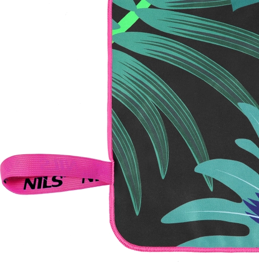 Bordures renforcées et boucle d’accrochage