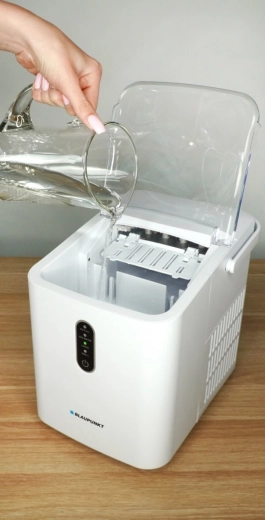 Entretien facile : auto-nettoyage et vidange de l’eau