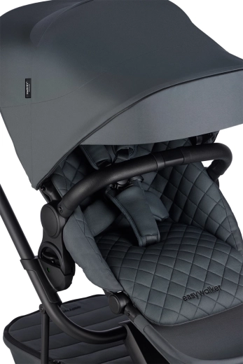 Assise spacieuse et confortable
