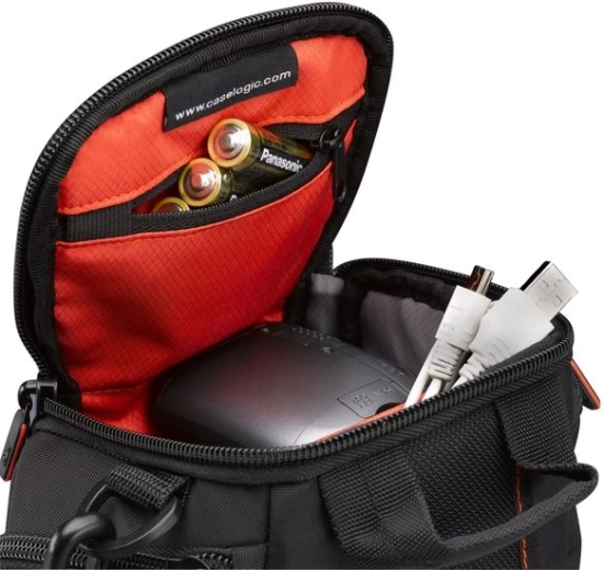 Poches pratiques pour les accessoires