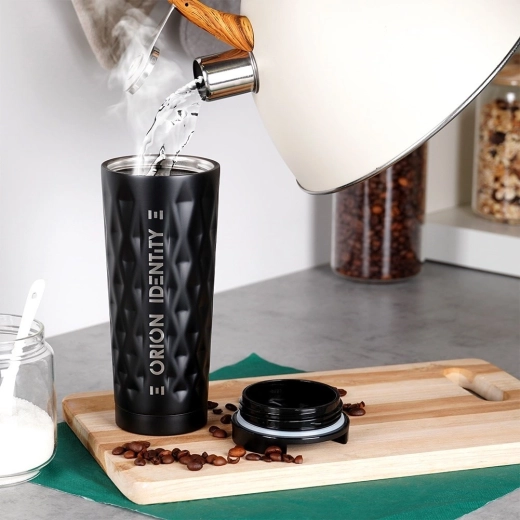 Isolation sous vide à double paroi