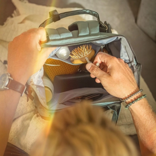 Organisation futée avec poches isothermes et poche pour objets mouillés