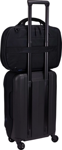 Voyage facile : fixation sur valise