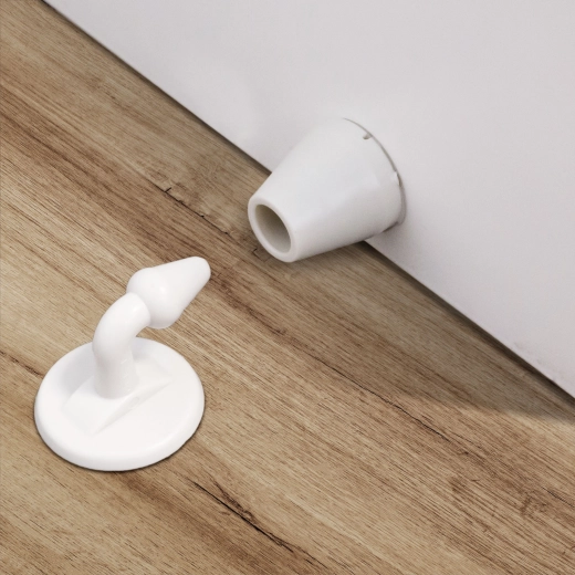 Maintien pratique de la porte