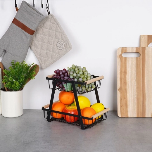 Structure métallique solide avec poignées en bois