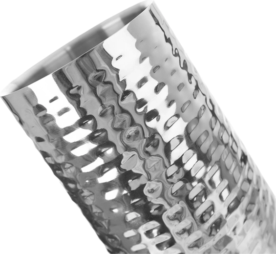 Surface martelée au brillant élégant