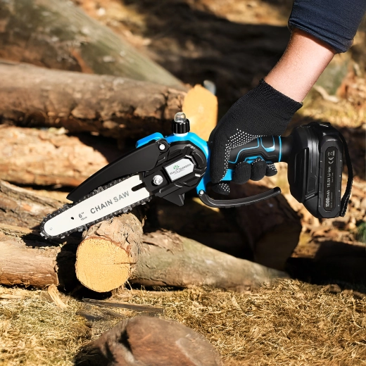 Puissance compacte pour l’élagage quotidien