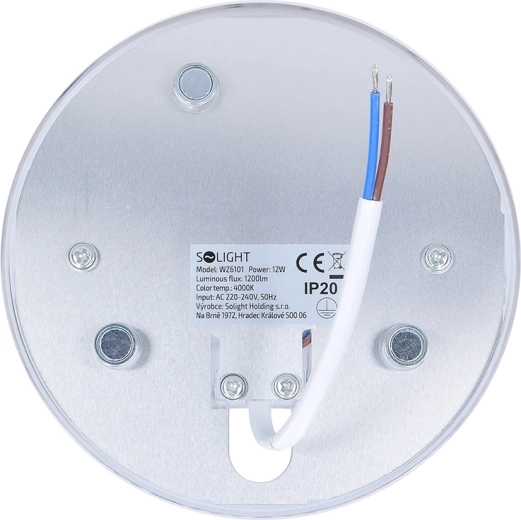 Caractéristiques et raccordement en 220–240 V