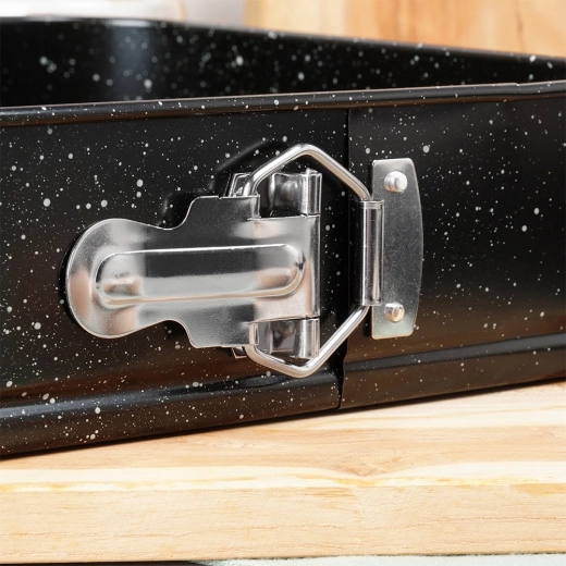 Durable et cuit de façon uniforme