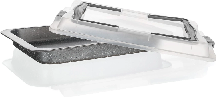 Couvercle pratique en plastique