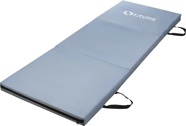 Construction pliable en 3 parties pour gagner de la place