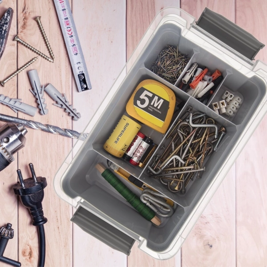 Insert intérieur gris pour une meilleure organisation