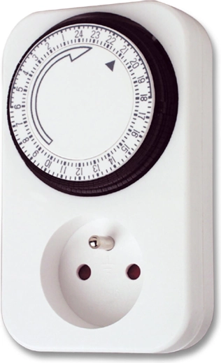 Prise programmable mécanique avec minuterie 24 h / 15 min, IP20, blanche