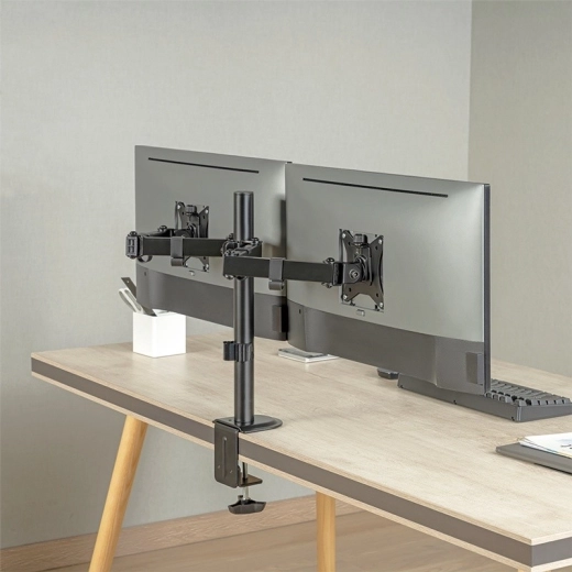 Gain de place et bureau bien rangé