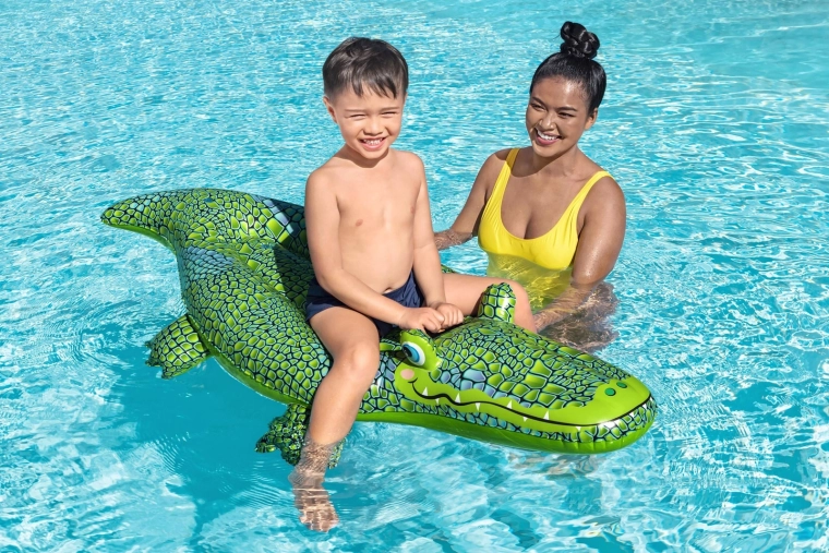 Du plaisir à la piscine comme en vacances
