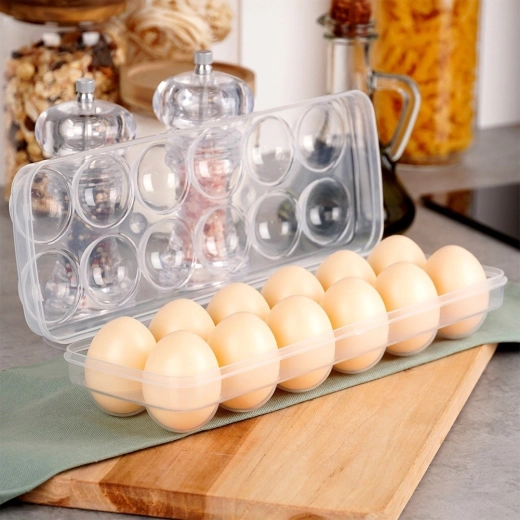 Emplacements moulés pour 12 œufs