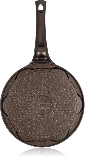 Fond induction et répartition homogène de la chaleur