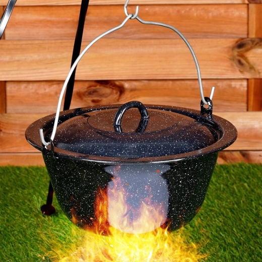 Excellente saveur de la vraie cuisine au chaudron