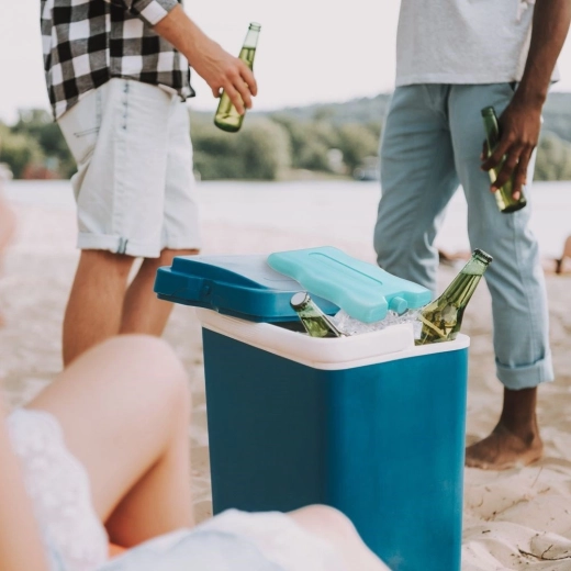 Idéals pour les voyages, la plage et les pique-niques