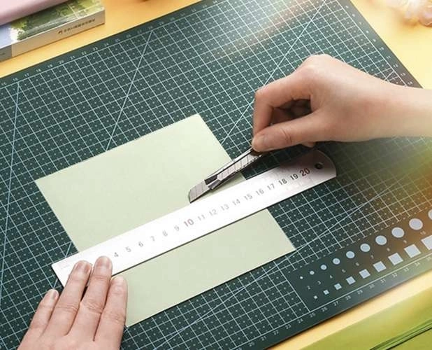 Antidérapant et stable pendant la découpe