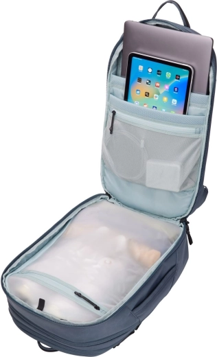 Volume extensible de 28–32 l et ouverture de type valise