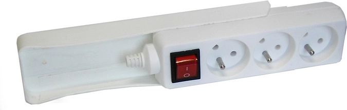 Compatible avec 3 à 4 prises