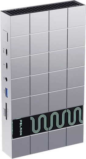 13 ports, dont Ethernet 2,5G et sorties vidéo modernes