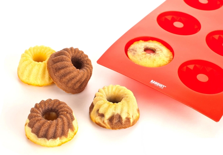 6 mini kouglofs en une fournée