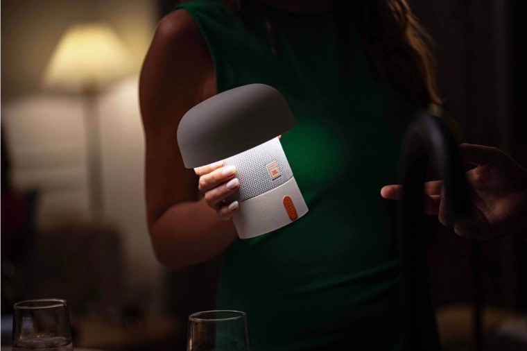 Éclairage LED chaud avec réglage de la luminosité