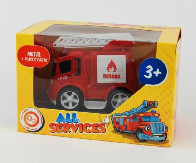 Véhicule en métal en boîte