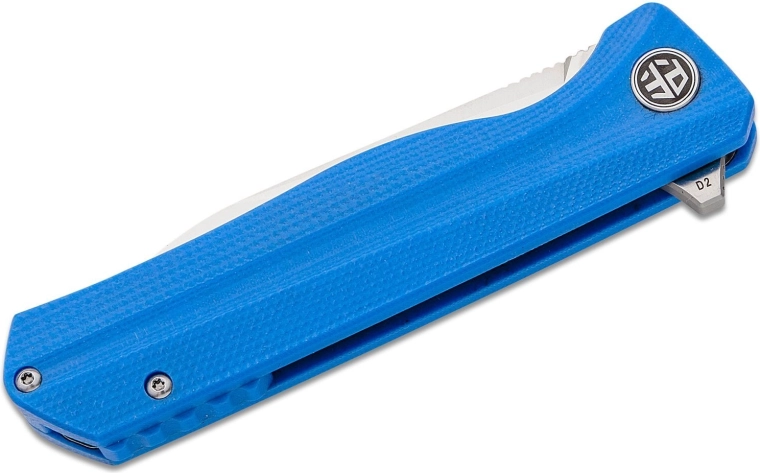 Acier D2 avec finition satinée pour une tenue de coupe durable