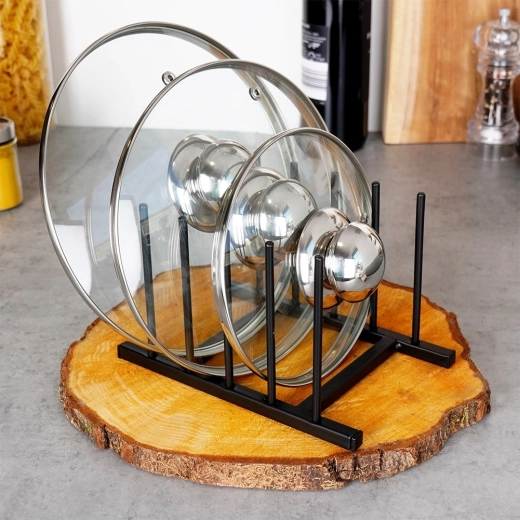 Ordre et visibilité sur le plan de travail comme dans le placard