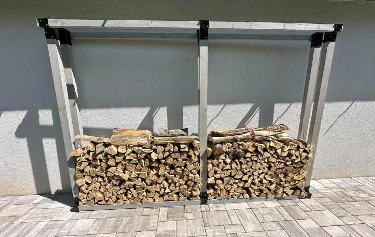 Stockage du bois stable et aéré