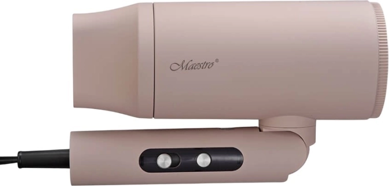 Design de voyage avec poignée pliable