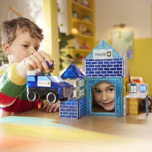 Compatible avec tous les sets MAGNA-TILES et matériaux sûrs
